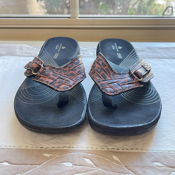 Clarks Cloudsteppers 6 Sandals Thong Animal Leopard Print Black Tan Brown - Picture 3 of 12